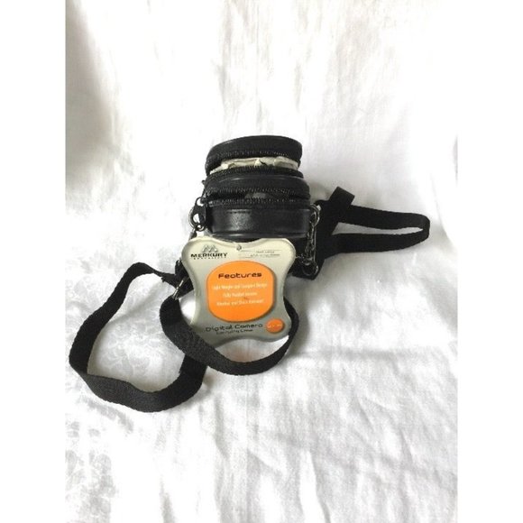 Compact Camera Carrying Case, Black - Picture 9 of 10